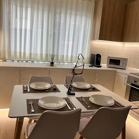 Le Bon 2 Apartment